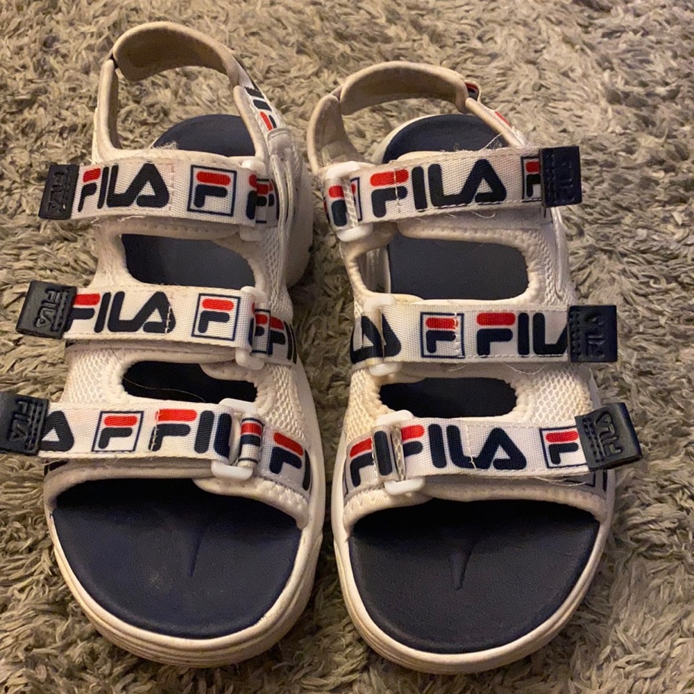 Women’s FILA sandals size 7-7.5
